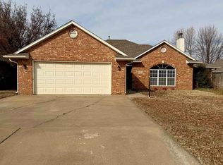 4328 Briar Ridge Rd, Enid, OK 73703