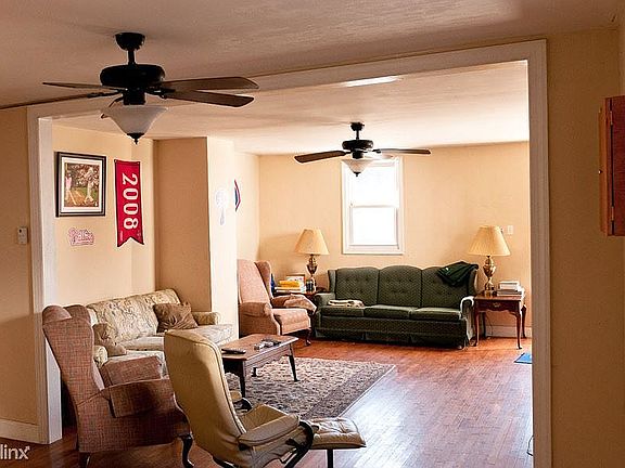 4th image of 4719 Umbria St