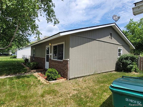 5th image of 6407 Richalle St