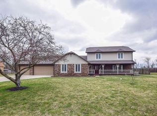 7442 W Ivy Ct, New Palestine, IN 46163