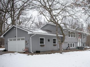 32295 Goldenrod St NW, Cambridge, MN 55008