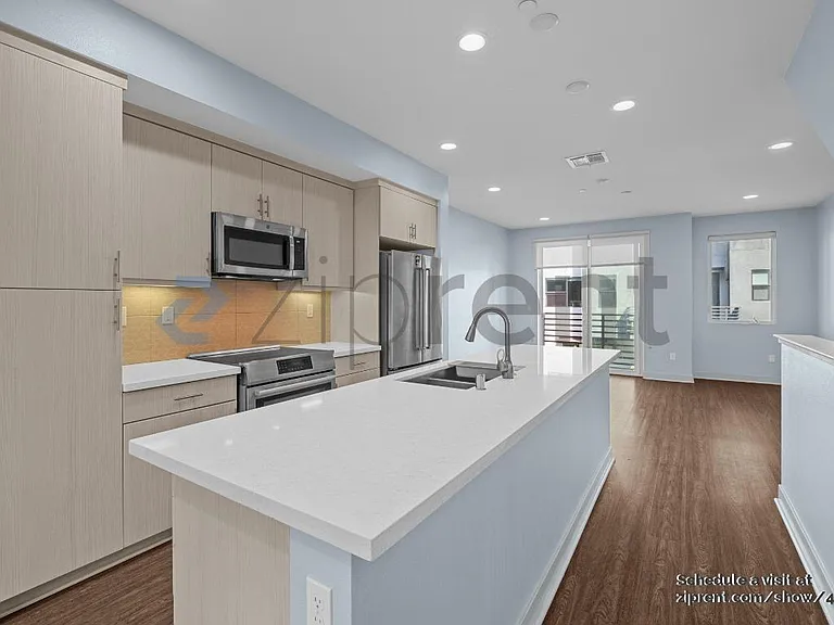 1505 Prescott St — Photo 9