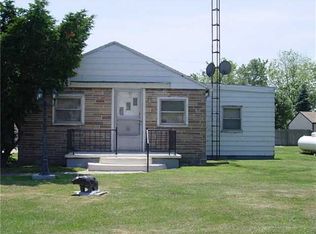 1922 Roselawn Dr, Toledo, OH 43611