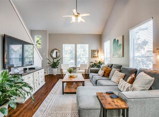1135 W 24th St UNIT E, Houston, TX 77008
