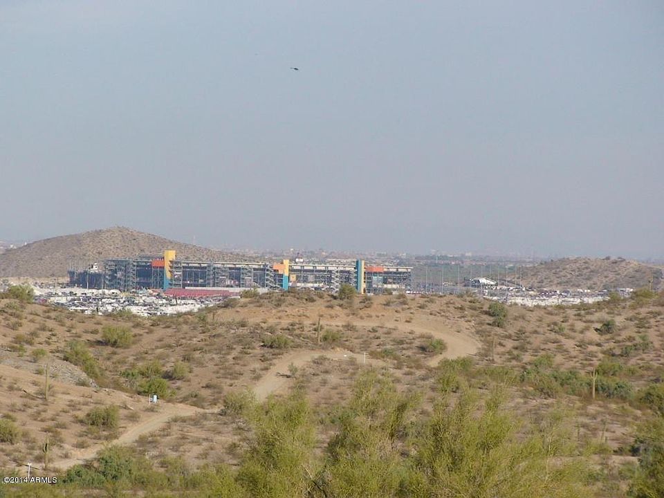 2nd image of 6009 S El Mirage Rd #13