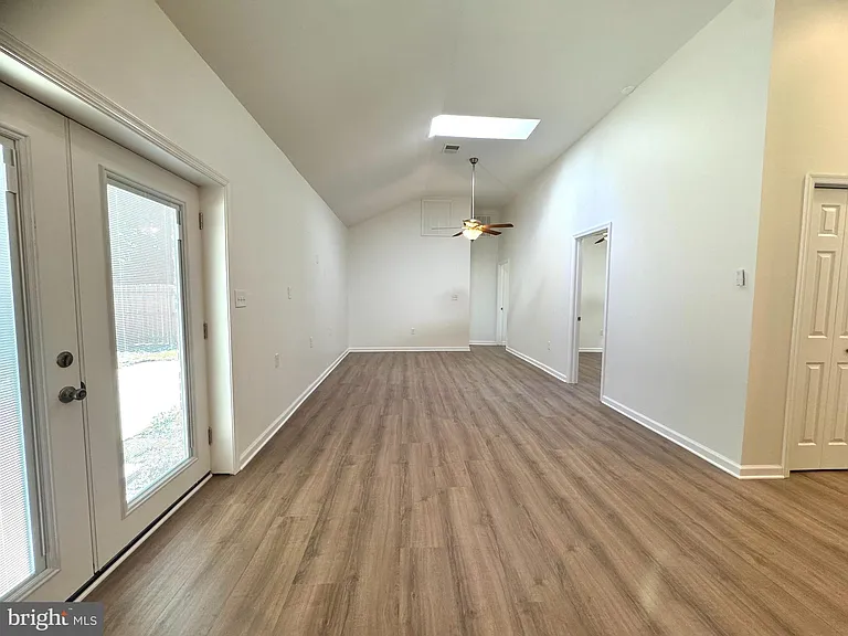 8190 Marshall Corner Rd — Photo 11