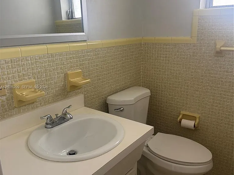 9700 E Bay Harbor Dr #512 — Photo 8