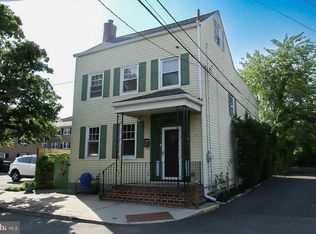 11 E Church St, Bordentown, NJ 08505