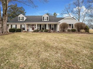 14544 Rogue River Dr, Chesterfield, MO 63017