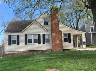 5931 Reeds Rd, Mission, KS 66202