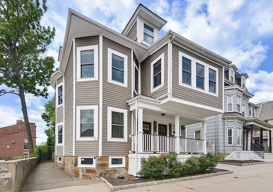 1st image of 77 South St #3