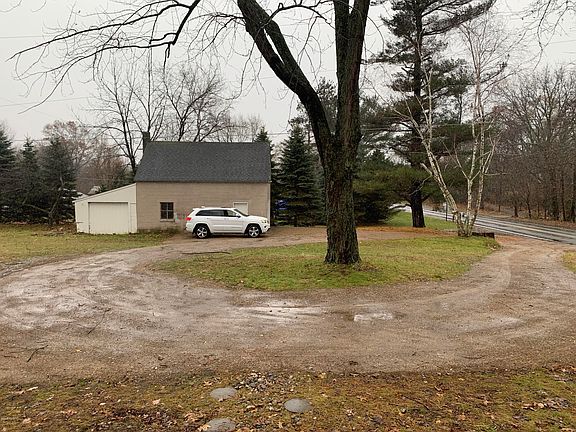 5th image of 13234 Pine Island Dr NE
