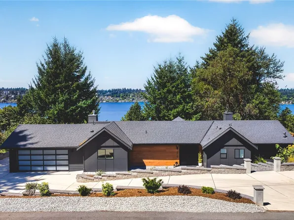 15705 62nd Avenue NE, Kenmore, WA 98028