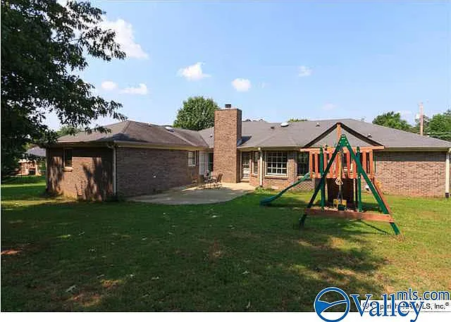 127 Frankie Ln — Photo 16