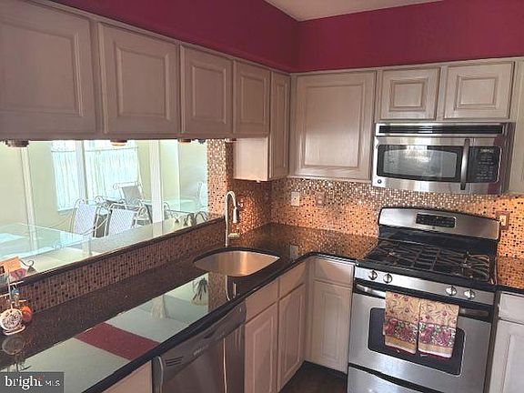 4th image of 2603 Grange Ct