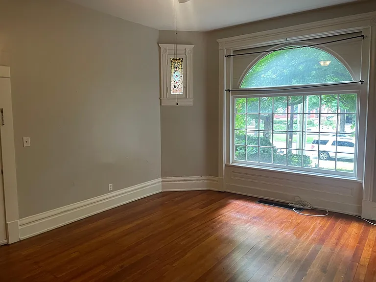 1610 S 3rd St #1 — Photo 6