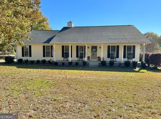 105 N Lakeshore Dr, Cochran, GA 31014