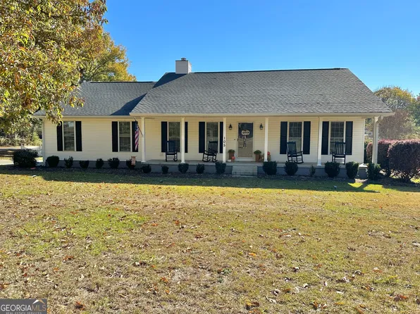 105 N Lakeshore Dr, Cochran, GA 31014