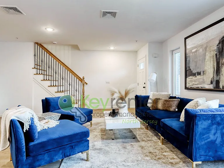 176 Pennington Ave #14 — Photo 10
