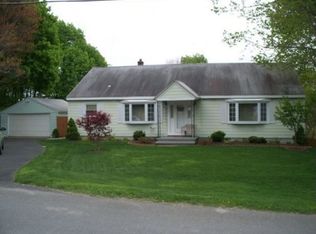 6 Pineview Ave, Troy, NY 12180