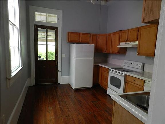 5th image of 308 S Murat St