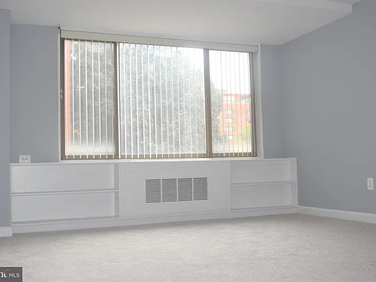 1121 Arlington Blvd #448 — Photo 5