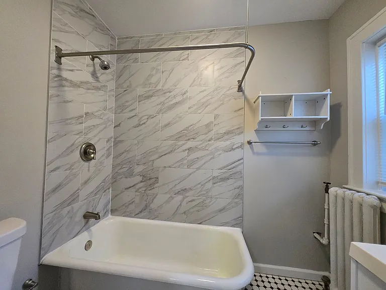970 Strathmore — Photo 7