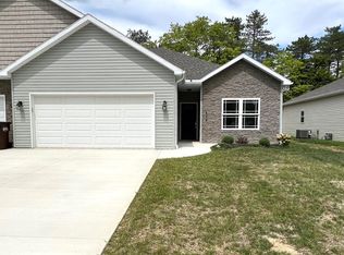 116 Chestnut Ln, Bluffton, OH 45817