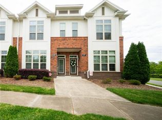 14264 Baudelaire Ct, Davidson, NC 28036