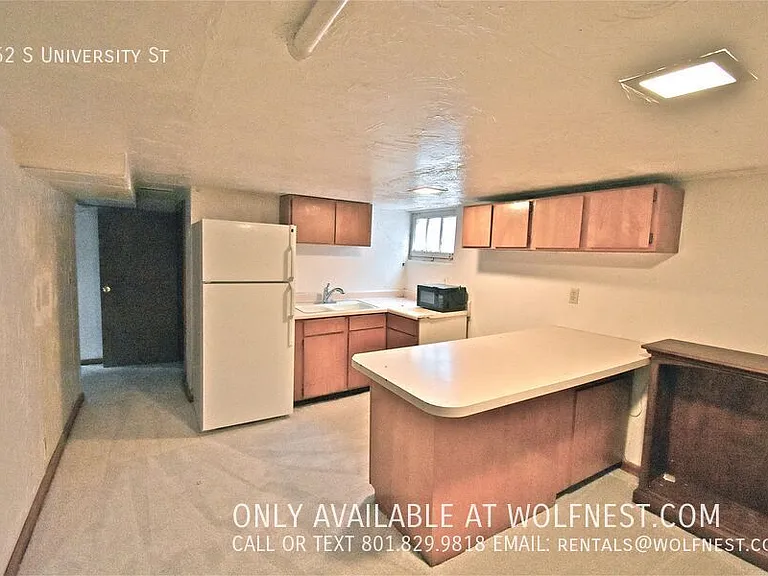 462 S University St — Photo 23