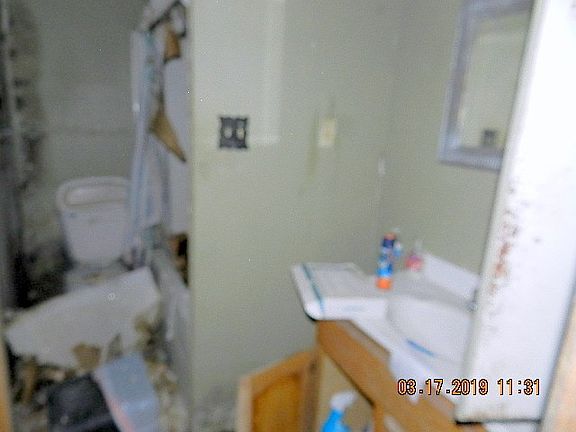 2nd image of 1517 Grace St