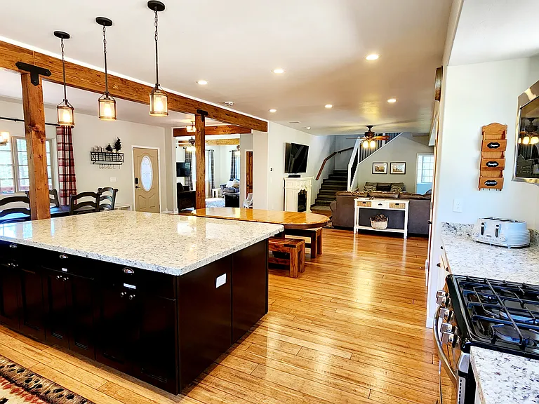 2020 S Pleasant View Dr — Photo 4