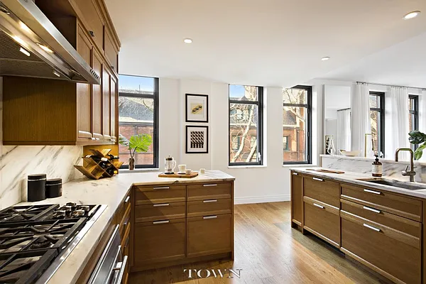 Sold by Town Residential | media 5