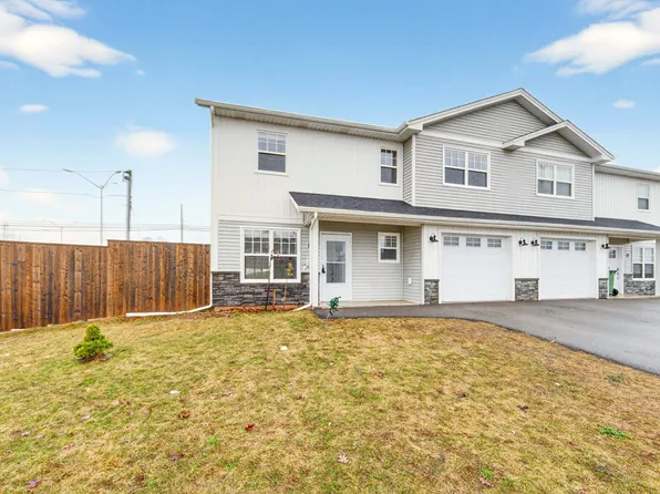 15 Parkman Dr, Charlottetown, PE C1C 0T2