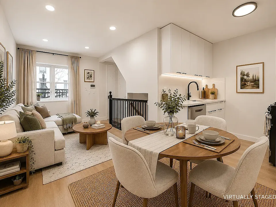 42 Pilling St #1