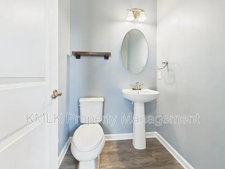 4037 N Steels Cir — Photo 15