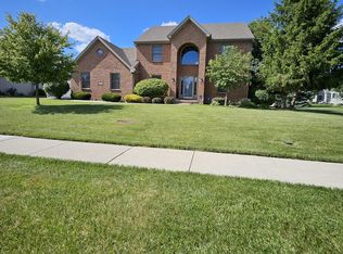 8502 Snapdragon Ln, Monclova, OH 43542
