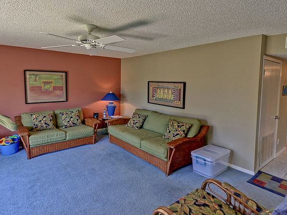 4th image of 227 W Morningside Dr #206