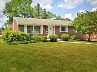 371 Lime Oak Dr, Pittsburgh, PA 15235
