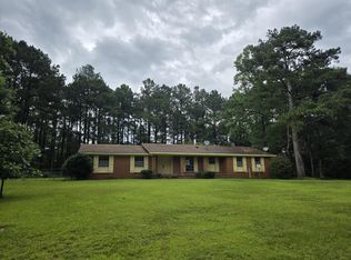 17 Old Fellowship Rd, Ellisville, MS 39437