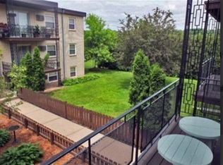 1640 Cumberland St, Saint Paul, MN 55117