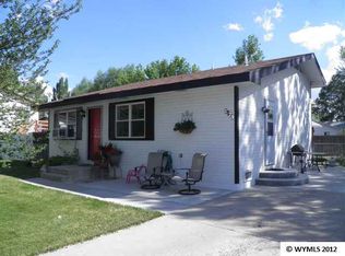 1025 Falls Ct, Riverton, WY 82501
