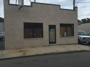 22 Adams St, Chelsea, MA 02150