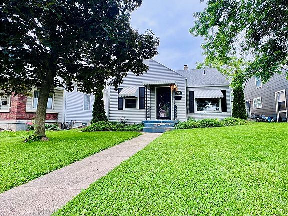 2nd image of 829 Cottage Ave