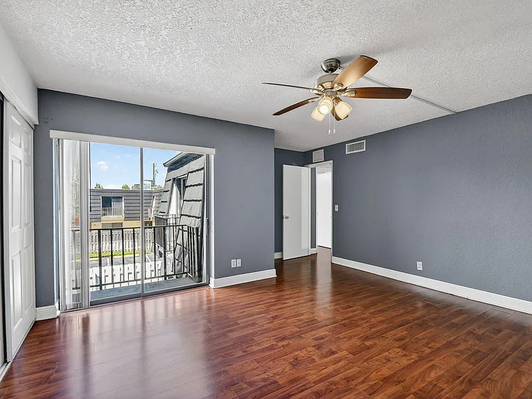 320 Woodland Rd — Photo 29