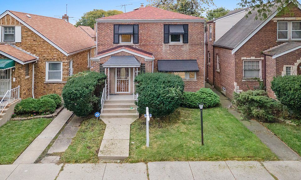 1st image of 10231 S Rhodes Ave