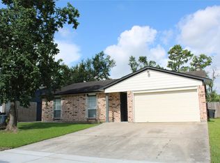 6239 Hollow Pines Dr, Houston, TX 77049