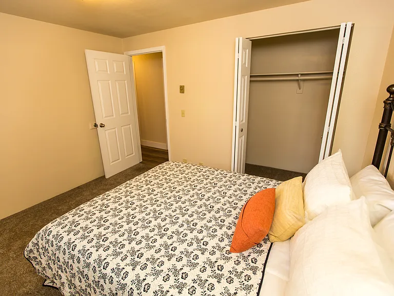 1835 NE Purcell Blvd #2 — Photo 3