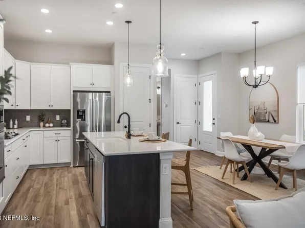 75 CAROUSEL Drive, Ponte Vedra, FL 32081