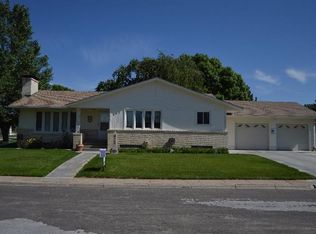 307 W Crane St, Norton, KS 67654
